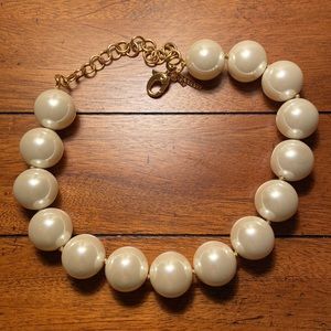 Lele Sadoughi oversized imitation pearl necklace